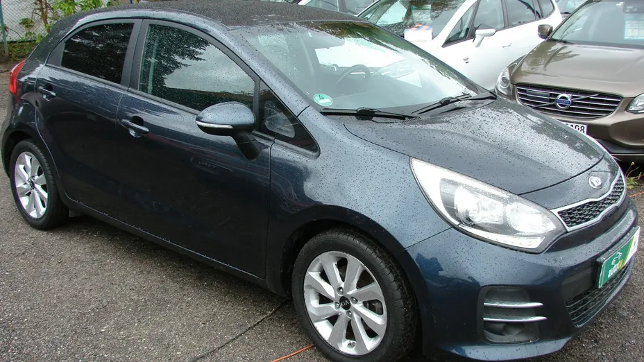 KIA Rio -