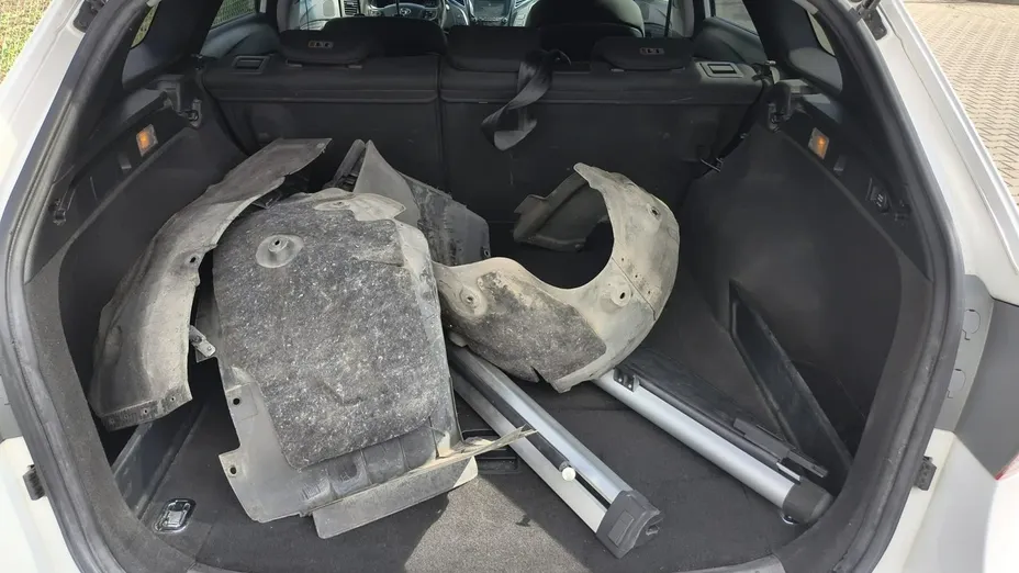 HYUNDAI i40 -