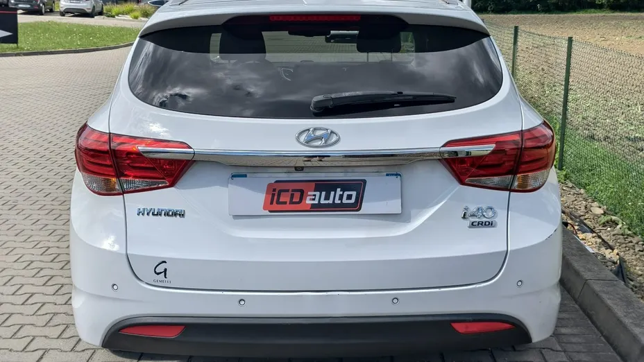 HYUNDAI i40 -