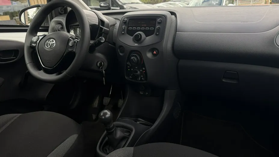 TOYOTA Aygo -