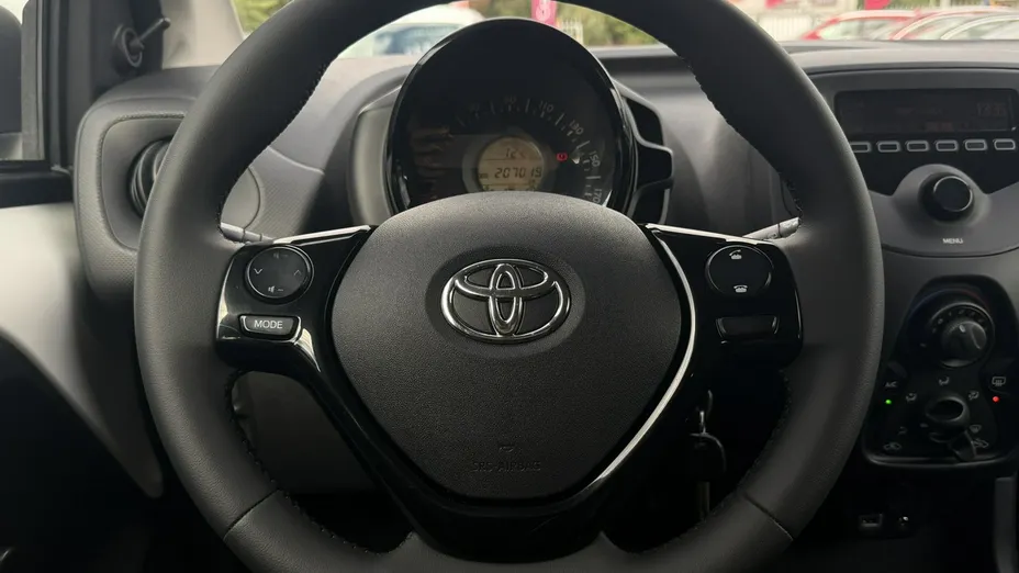 TOYOTA Aygo -