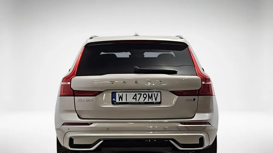 VOLVO XC60 -