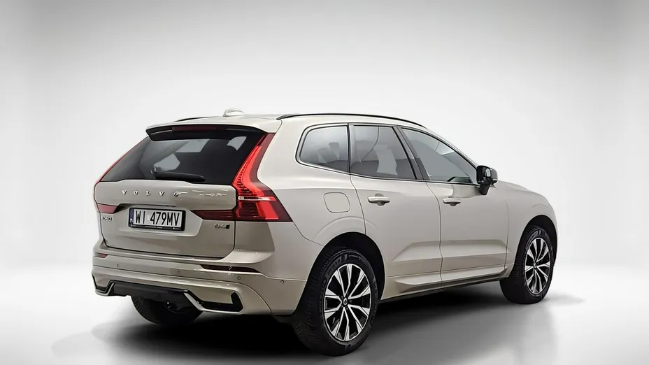 VOLVO XC60 -