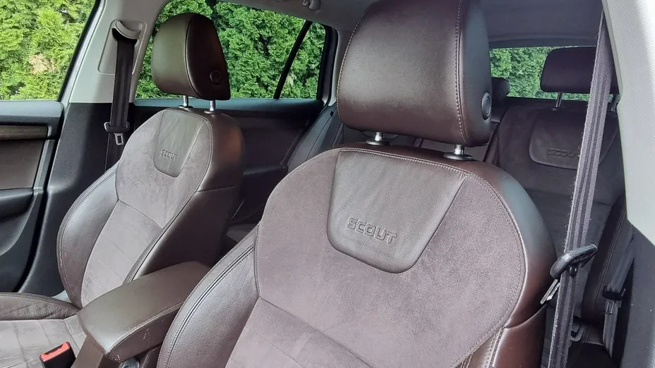 SKODA Octavia -