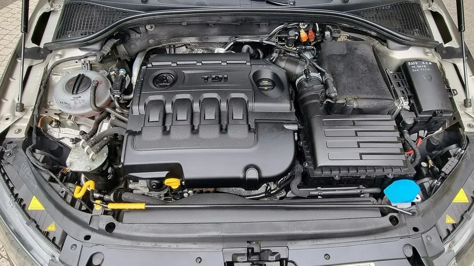 SKODA Octavia -