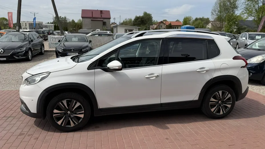 PEUGEOT 2008 -