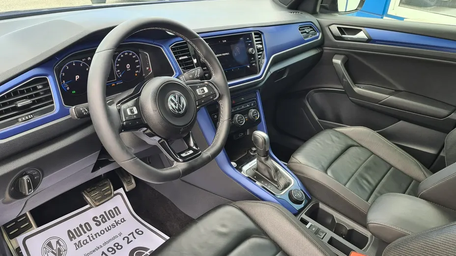 VOLKSWAGEN T-ROC -