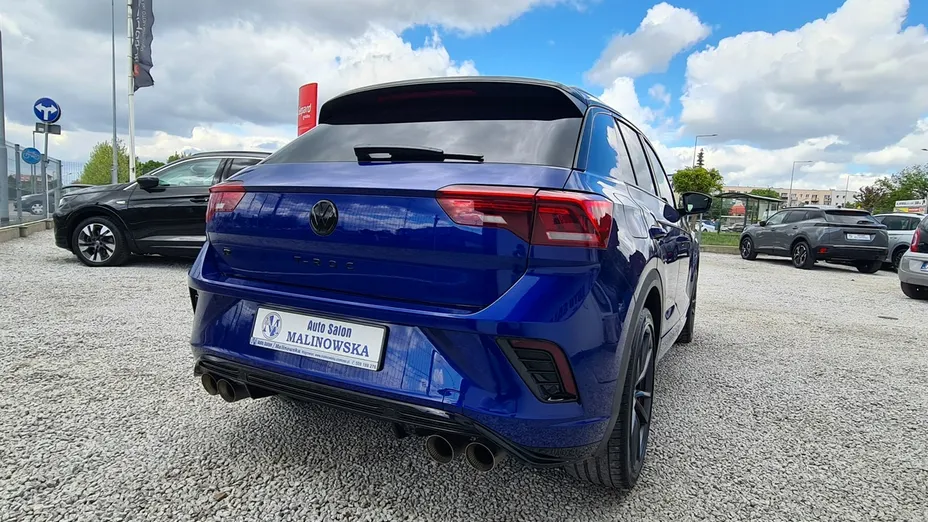 VOLKSWAGEN T-ROC -