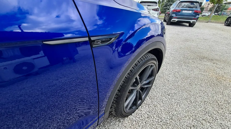 VOLKSWAGEN T-ROC -