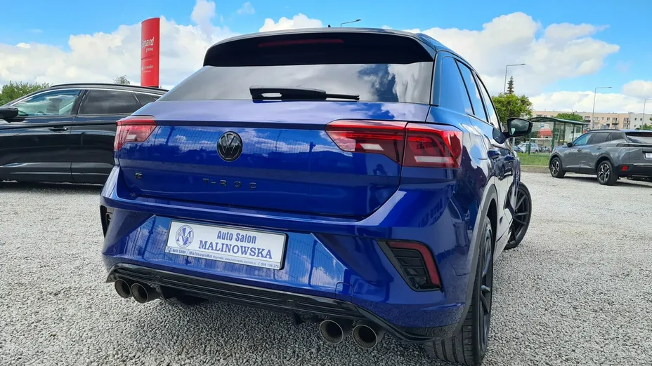 VOLKSWAGEN T-ROC -
