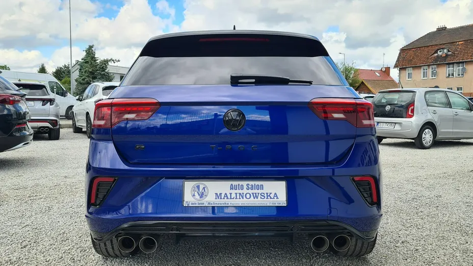 VOLKSWAGEN T-ROC -