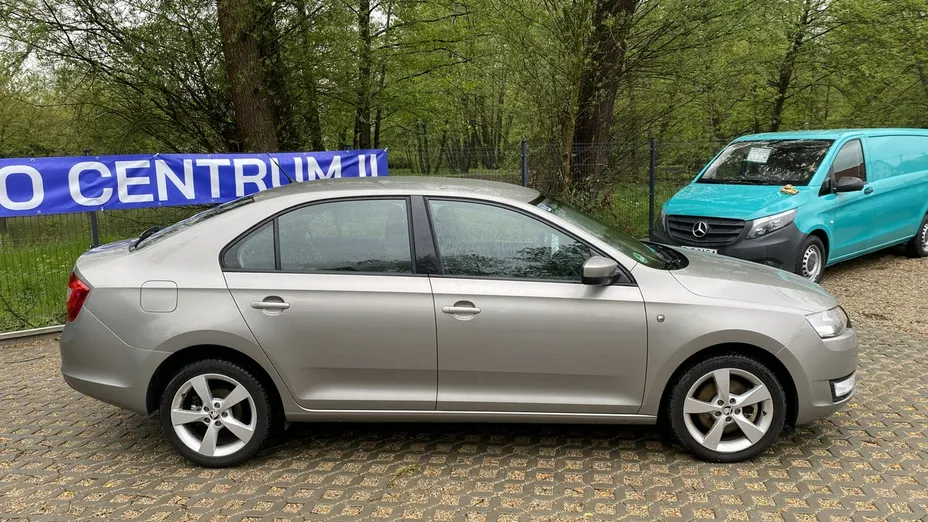 SKODA Rapid -