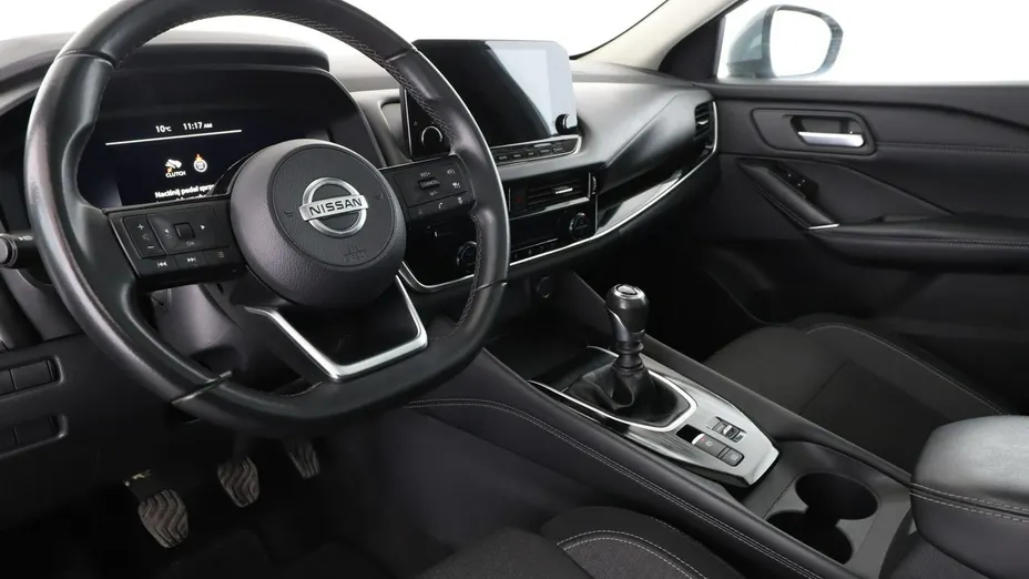 NISSAN Qashqai -