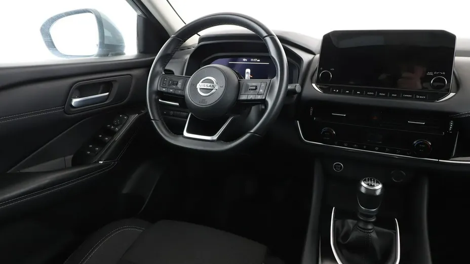NISSAN Qashqai -