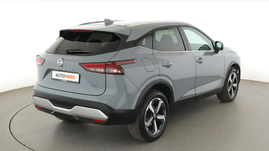 NISSAN Qashqai -