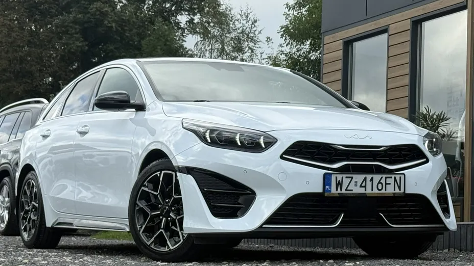 KIA ProCeed -