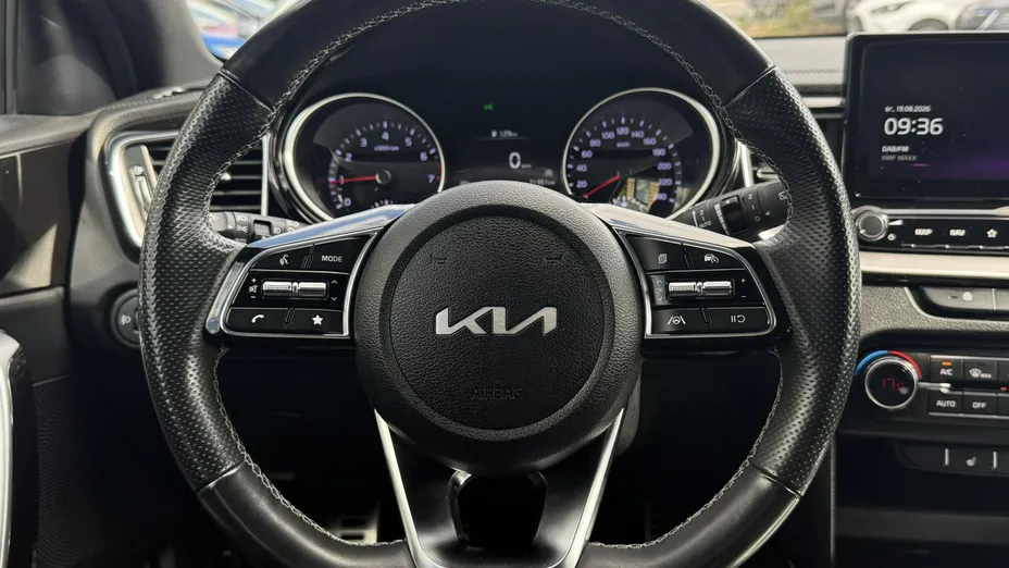 KIA ProCeed -
