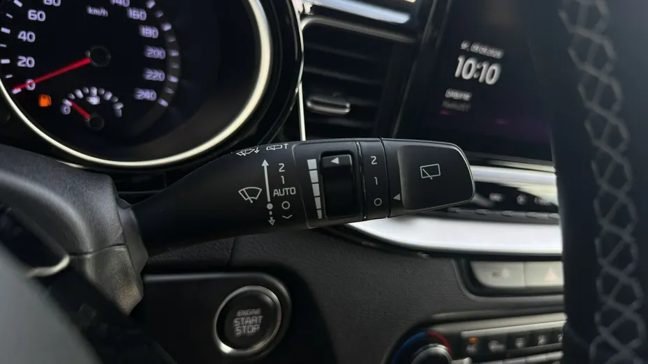 KIA ProCeed -