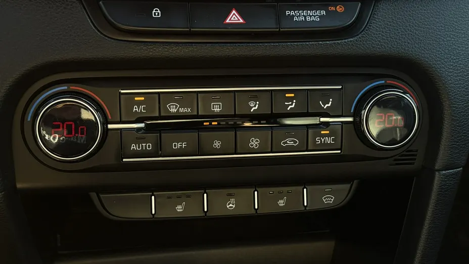 KIA ProCeed -