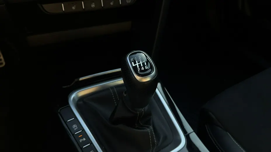 KIA ProCeed -