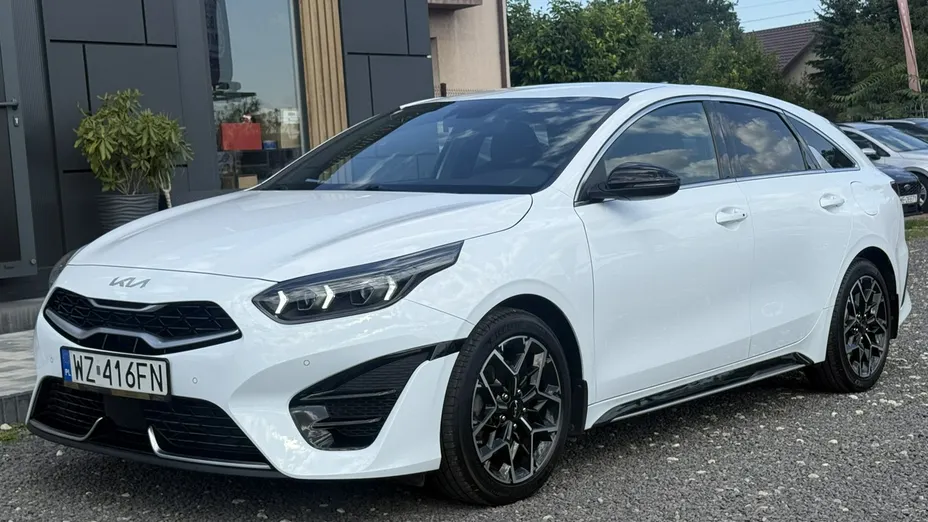 KIA ProCeed -