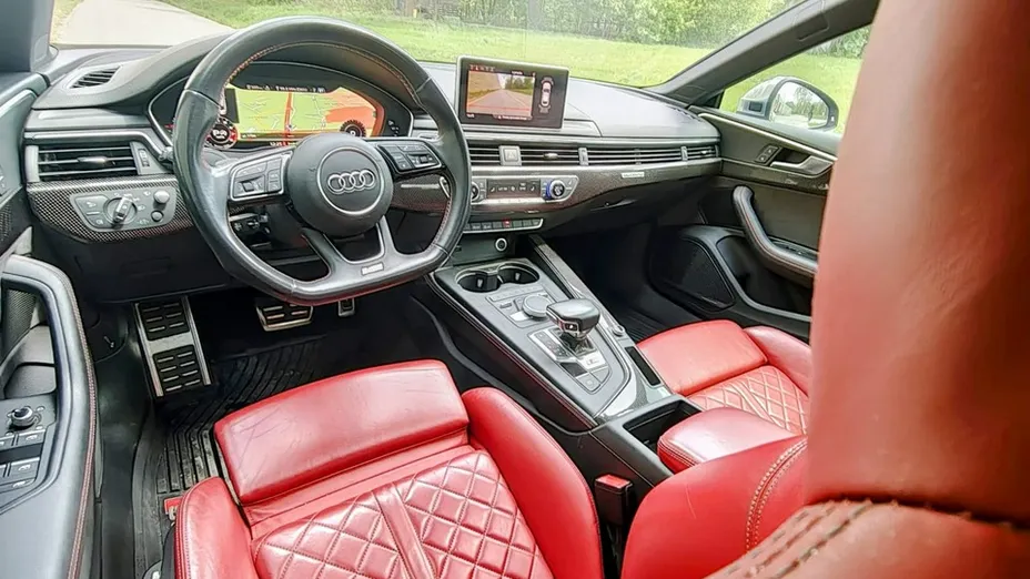 AUDI S5 Sportback -