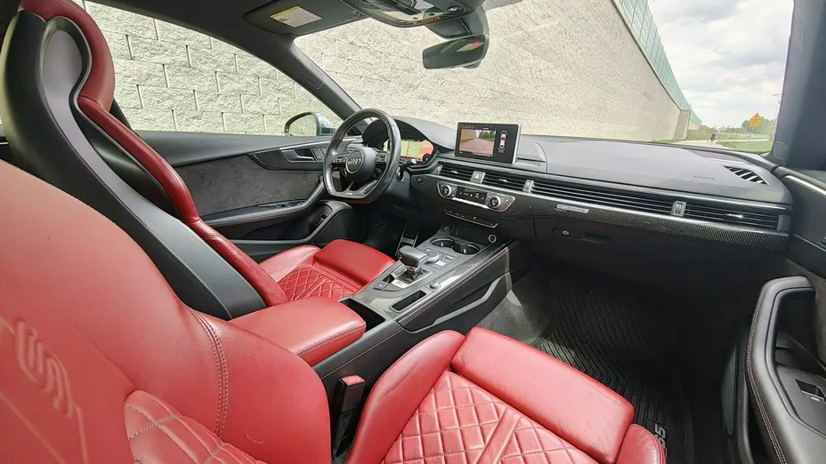 AUDI S5 Sportback -