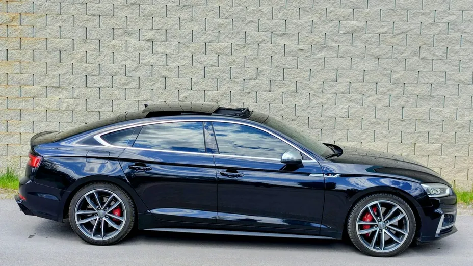 AUDI S5 Sportback -