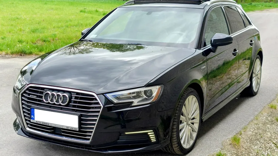 AUDI A3 Sportback -