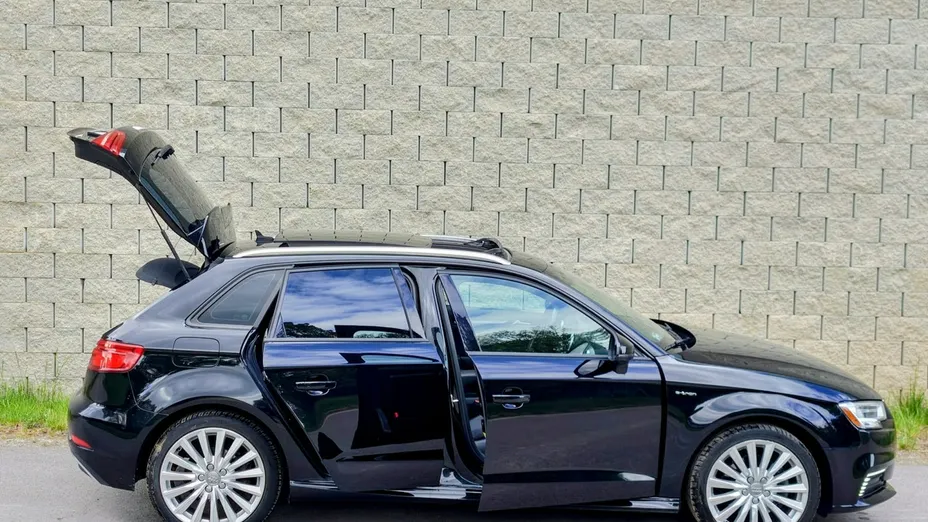 AUDI A3 Sportback -