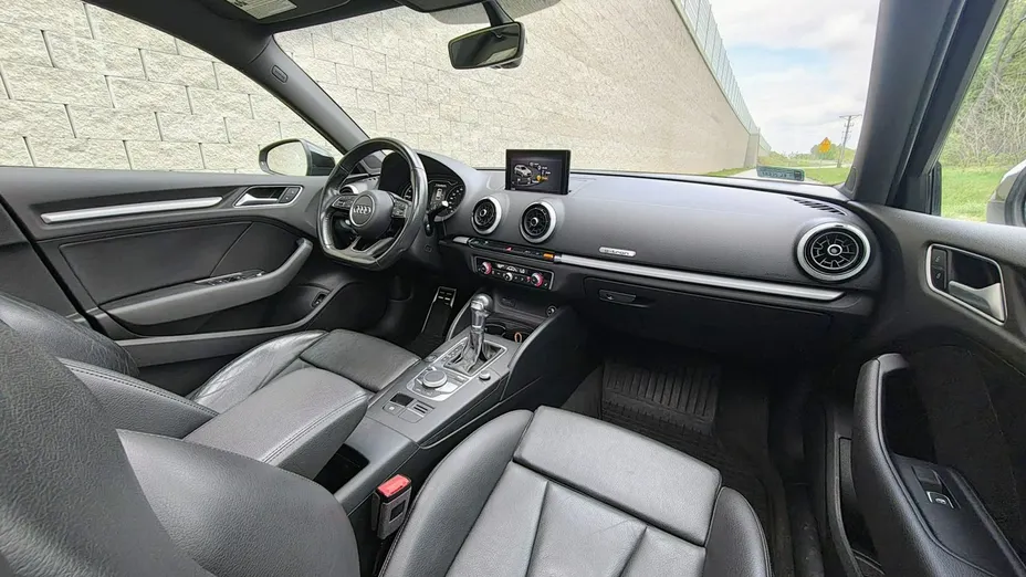 AUDI A3 Sportback -