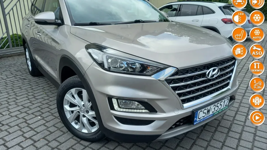 HYUNDAI Tucson -