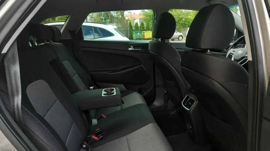 HYUNDAI Tucson -