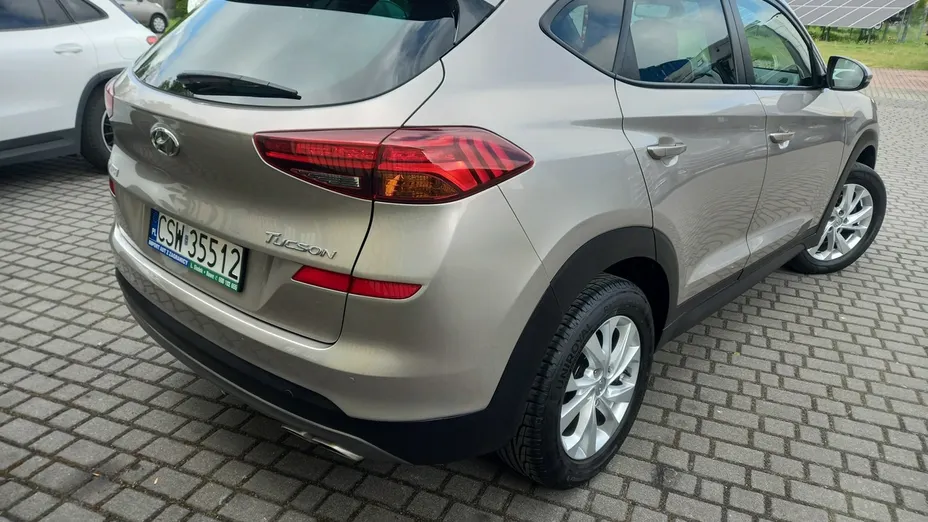 HYUNDAI Tucson -