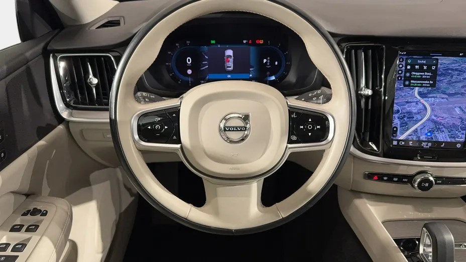 VOLVO V60 -