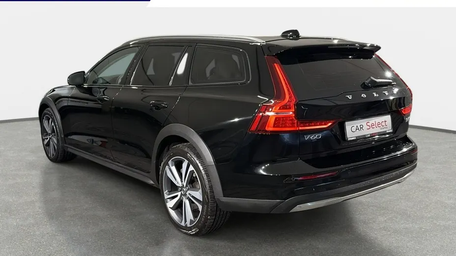 VOLVO V60 -