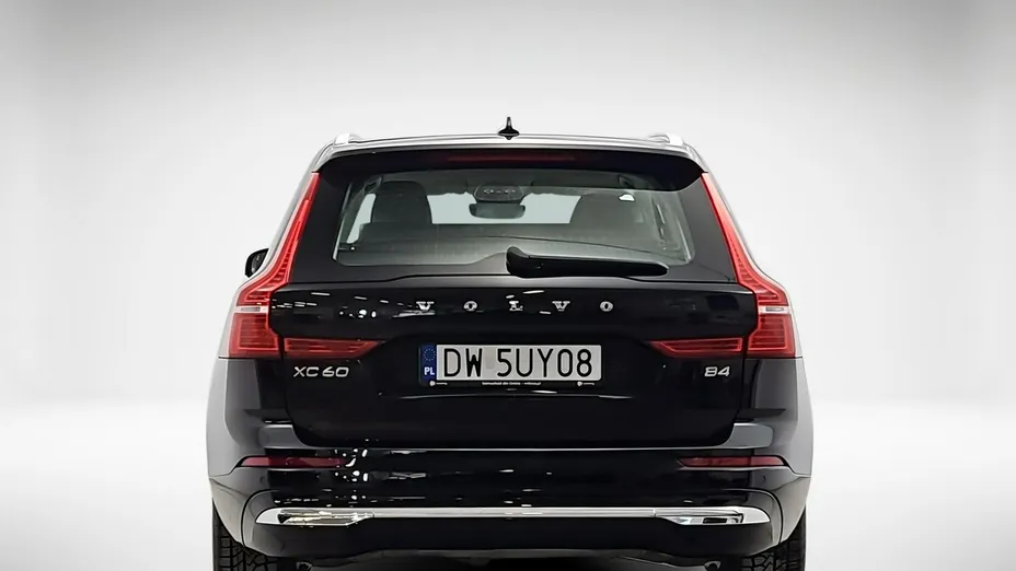VOLVO XC60 -