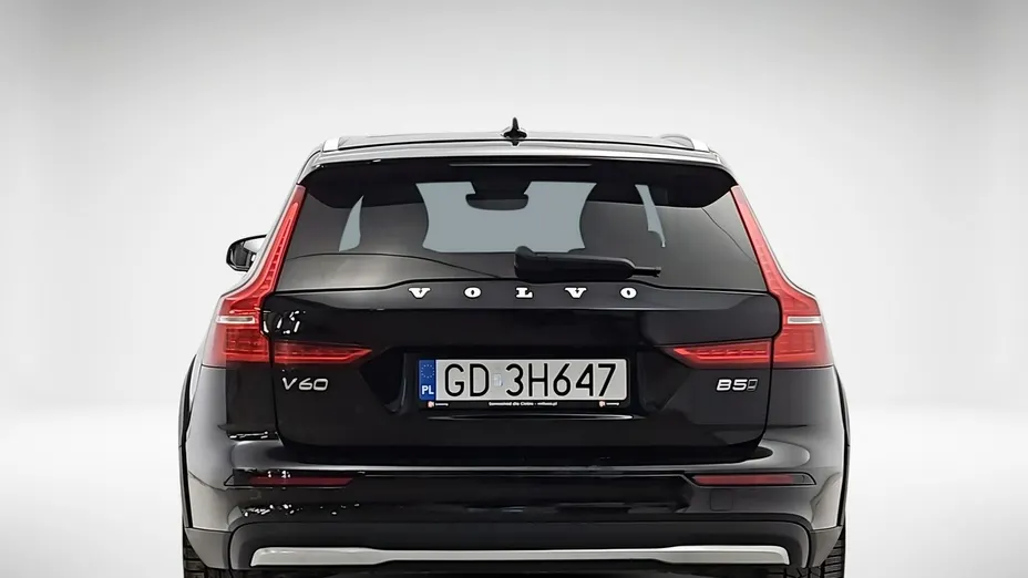 VOLVO V60 -