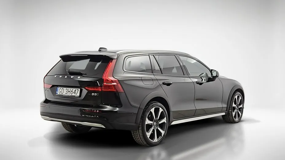 VOLVO V60 -