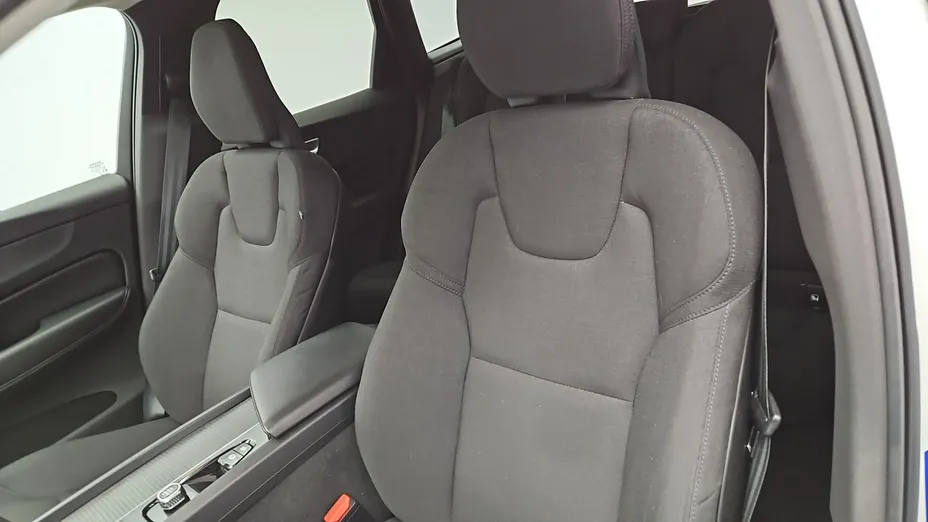 VOLVO XC60 -