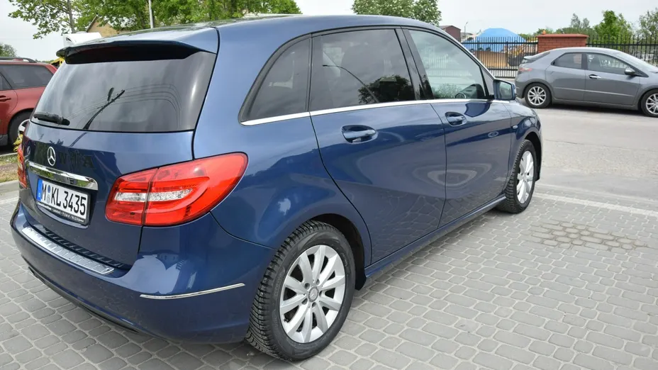 MERCEDES-BENZ B Klasa -