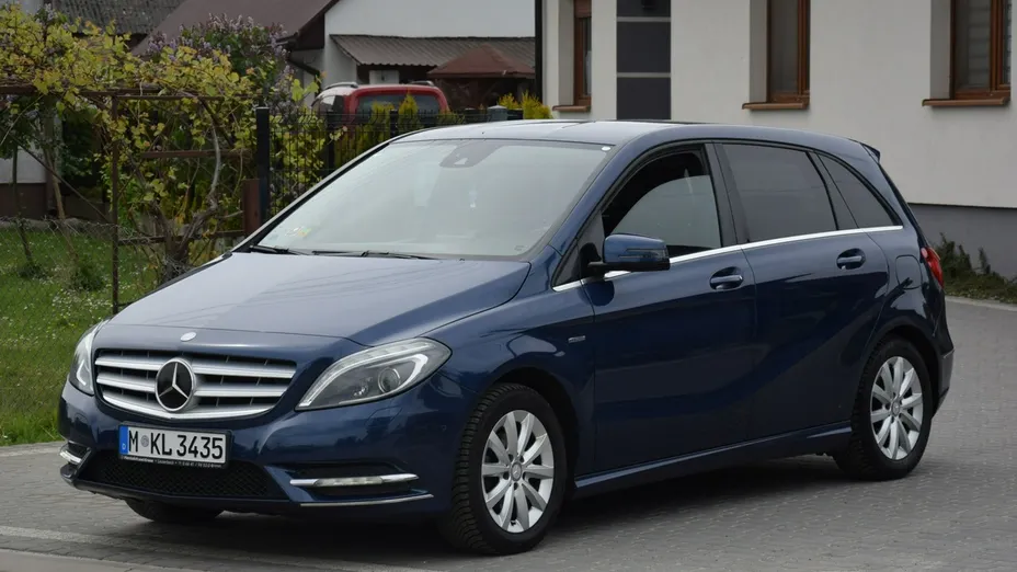 MERCEDES-BENZ B Klasa -