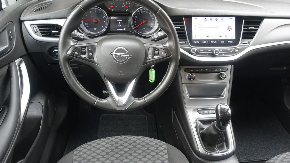 OPEL Astra -