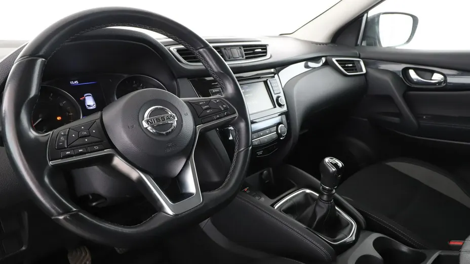 NISSAN Qashqai -