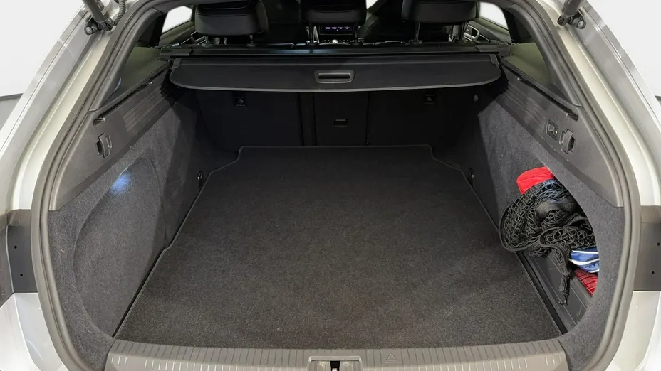 VOLKSWAGEN Arteon -