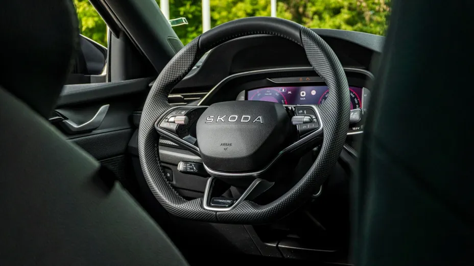 SKODA Octavia -
