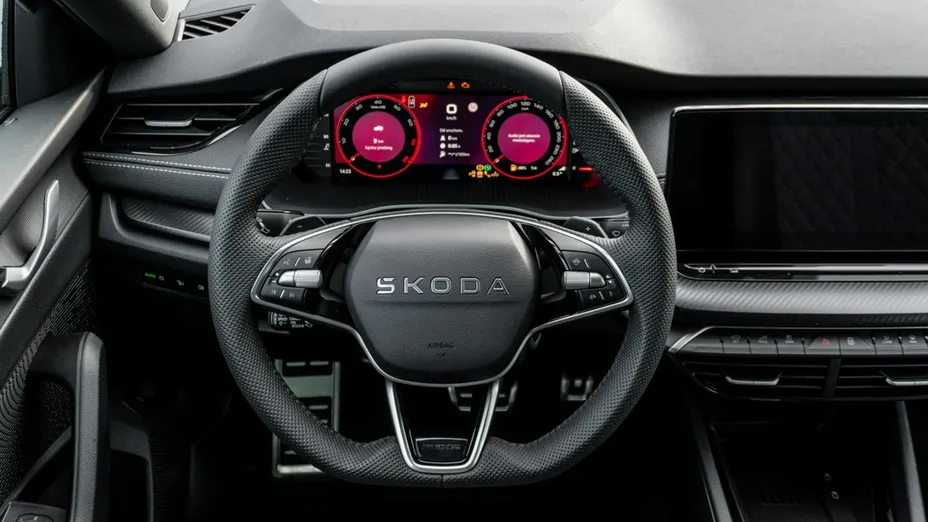 SKODA Octavia -