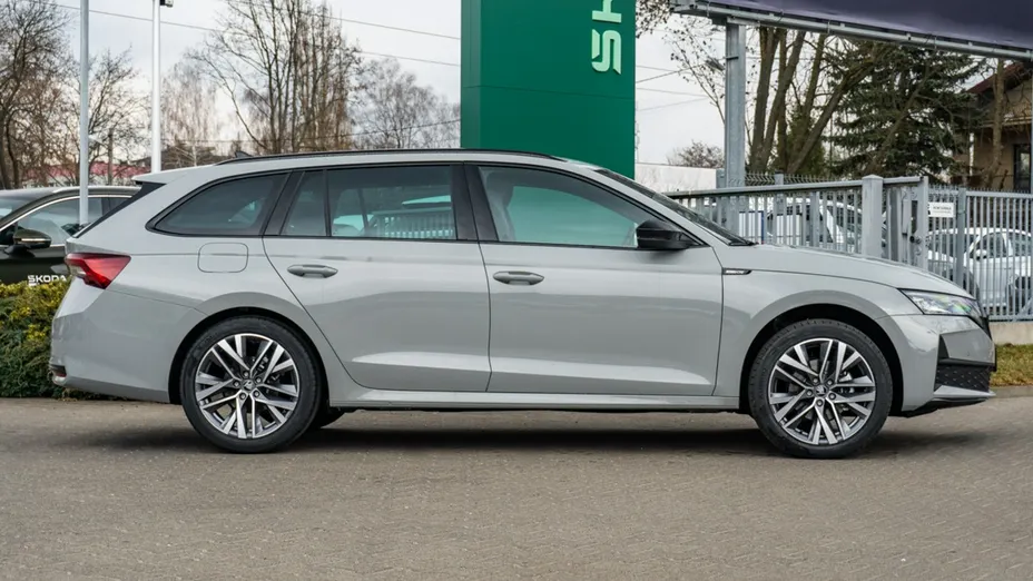 SKODA Octavia -