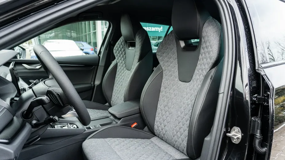 SKODA Octavia -