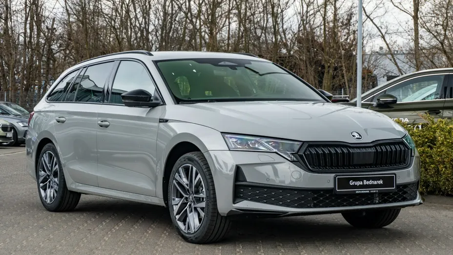 SKODA Octavia -